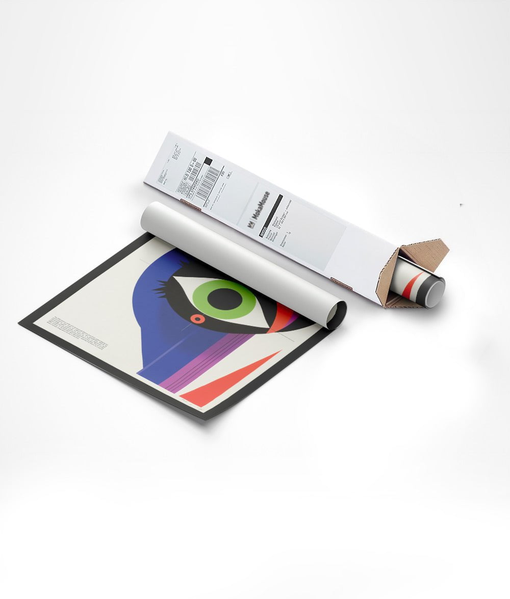 Emballage de l'affiche bauhaus oeil vert dans un carton triangulaire.