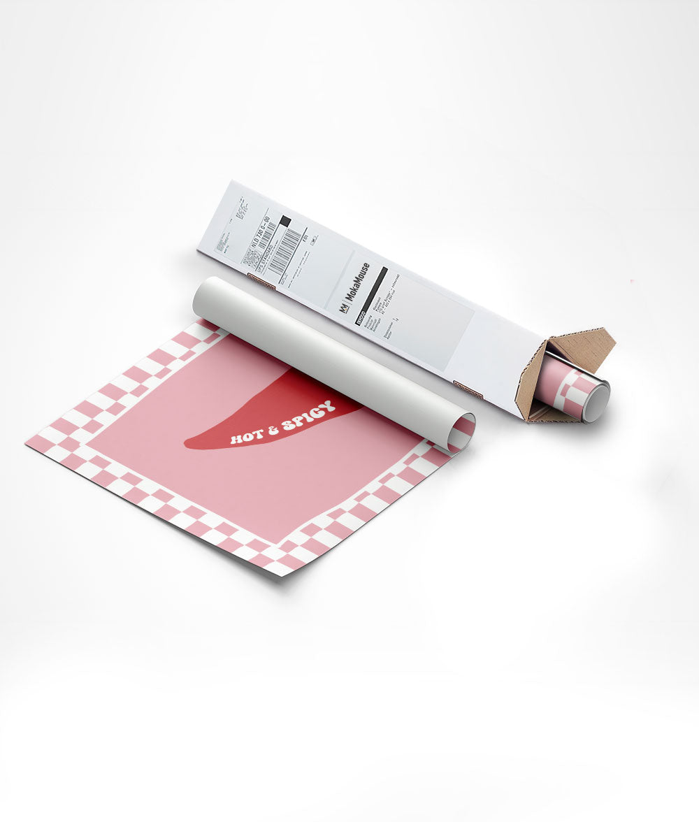 Emballage de l'affiche fruit pop piment rouge hot&spicy dans un carton triangulaire.