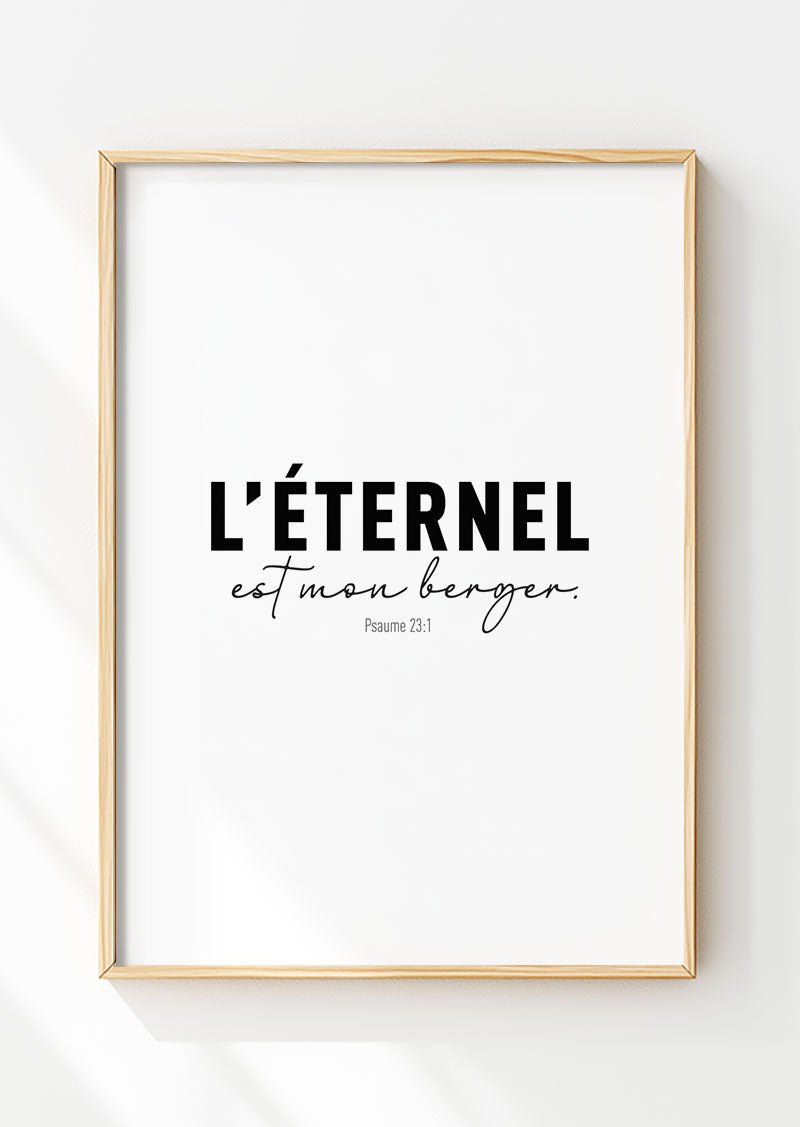 Affiche chrétienne typographique, d'un verset de la bible en noir et blanc dans un cadre en bois.