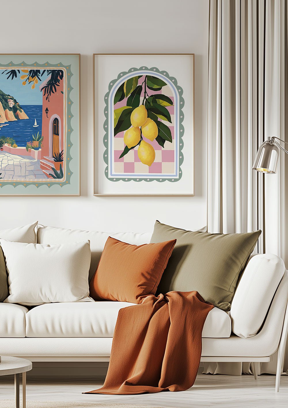 Duo affiche été citrons de sicile sur damier rose, encadrées dans un salon