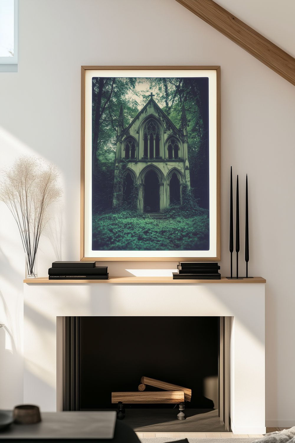 Affiche photo d'une chapelle gothique encadrée dans une Décoration cabinet de curiosités