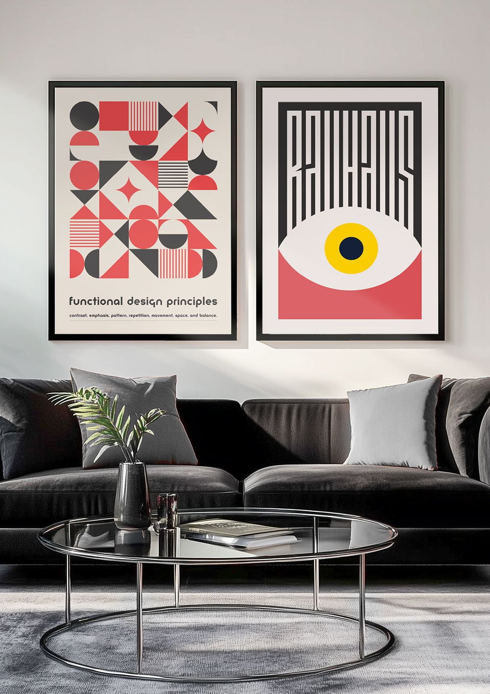 Les deux affiche rouge et gris foncé encadrées en duo dans un salon.