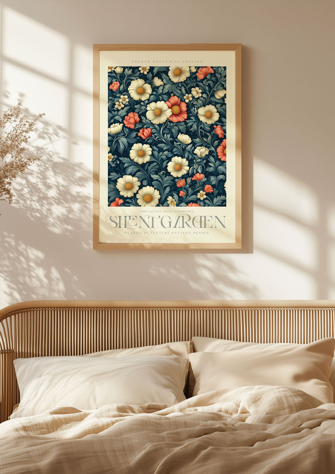 Mise en situation de l'affiche murale William Morris Silet Garden 2, sur un mur blanc.