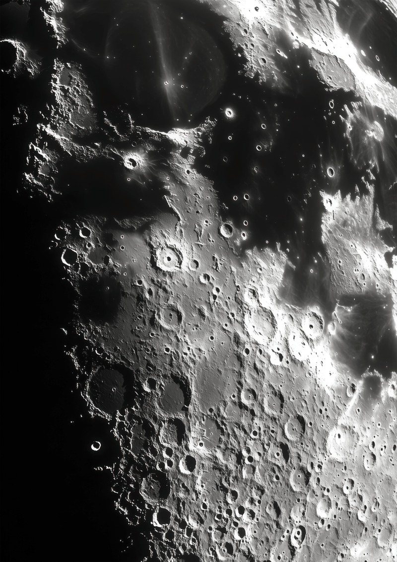 Poster photo de la lune en gros plan, en noir et blanc.