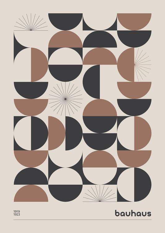 Affiches bauhaus de formes géométriques répétitives mocha et noir sur fond blanc.