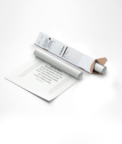 Emballage de l'affiche typographie verset bible deuteronome dans un carton triangulaire
