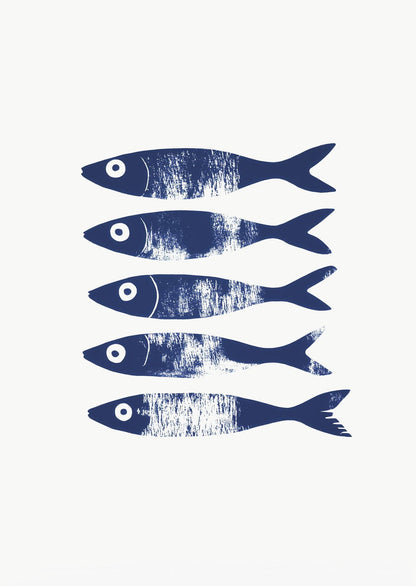 Affiche mer minimaliste de cinq poissons bleus illustrés sur fond blanc