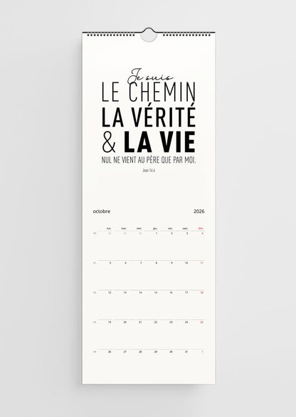 Calendrier chrétien ouvert à la page du mois d'octobre avec le verset "je susi le chemin, la vérité"